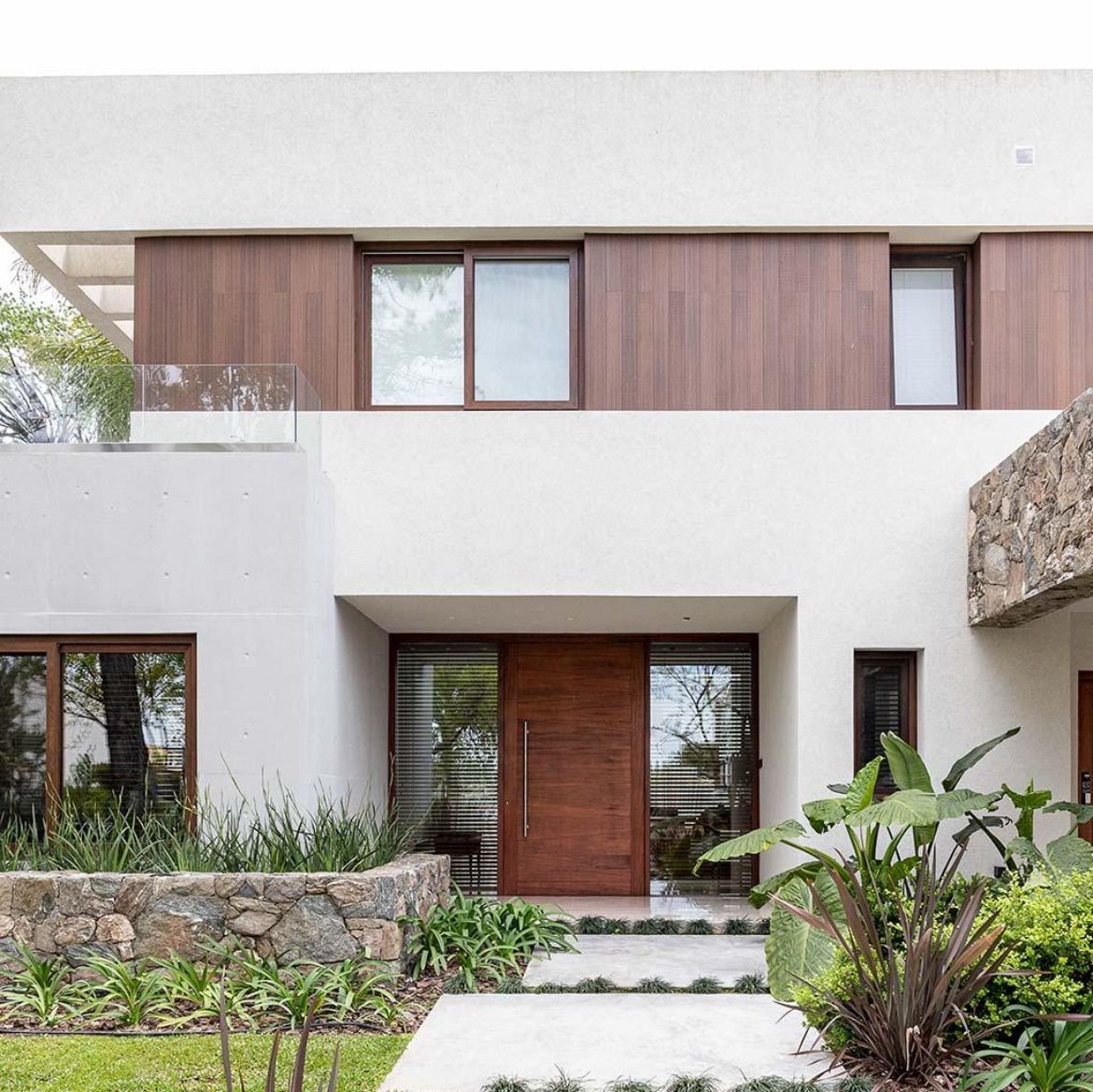 Casa construida por Oikos